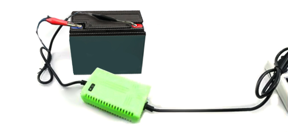 charger0.jpg